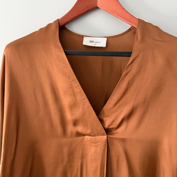 BSB V-Neck Blouse | 100% Viscose Satin-Look | EU 40 / US M - Picture 5 of 11